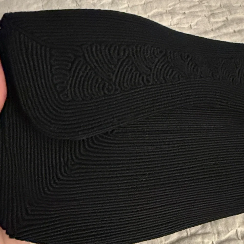 Vintage black clutch
